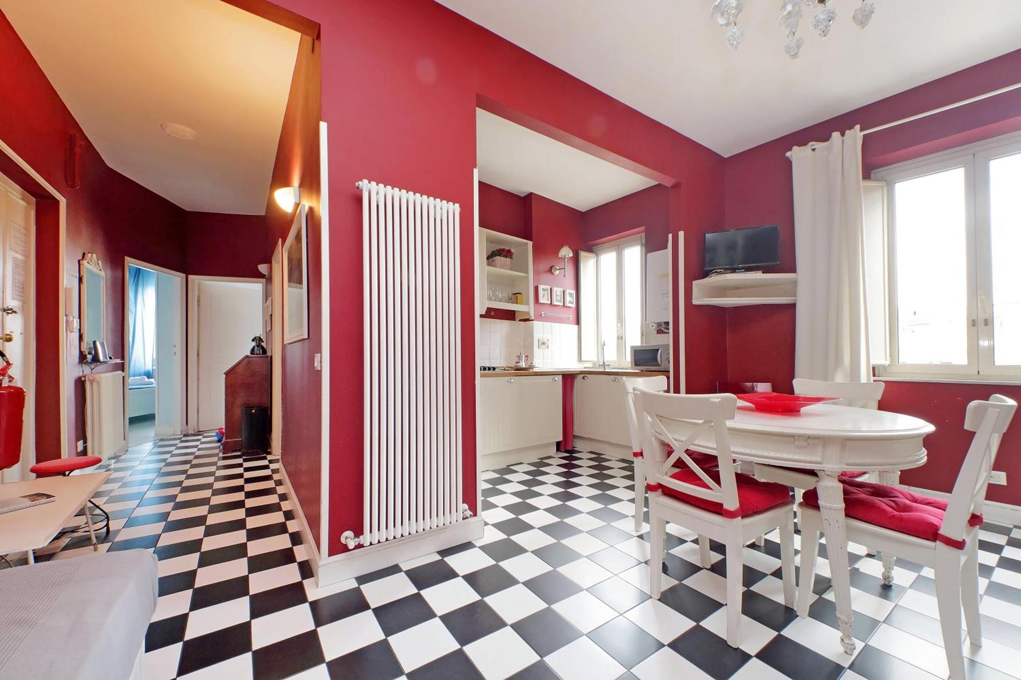 Apartment 6 People At Vatican *
